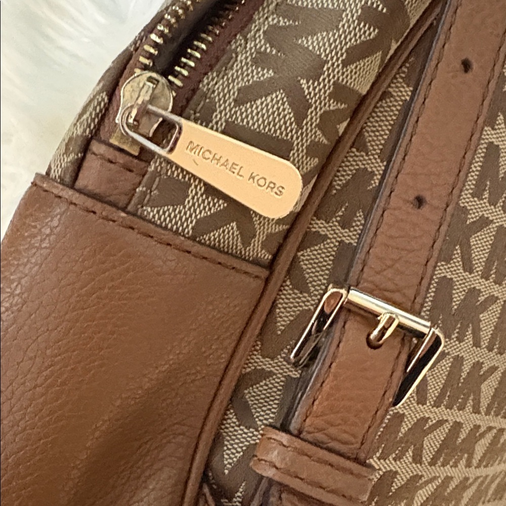 Michael Kors Monogram Brown Backpack - Picture 7 of 9